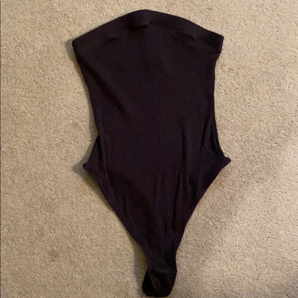 Strapless ribbed bodysuit